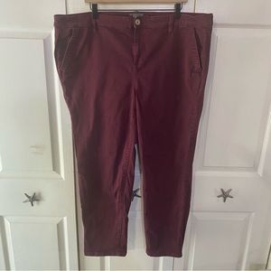 Torrid Cropped Twill Pants 22